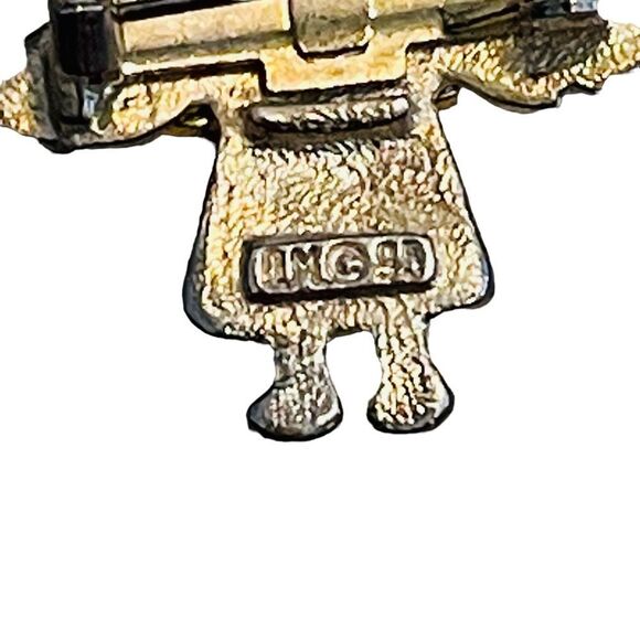 10/$25🦋 Vintage IMO 1995 Silver & Gold Two-Tone Guardian Angel Pin - Picture 9 of 14